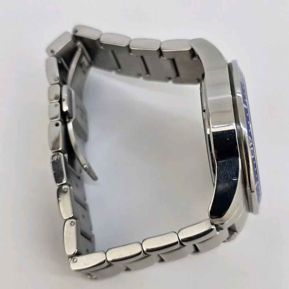 Millage Men's Watch 44MM Blue Dial Gray Bracelet Band 6.5"‎ Wrist New Battery - Picture 12 of 13